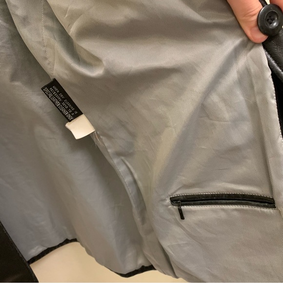 Wilson’s Leather Short Coat - Picture 4 of 6